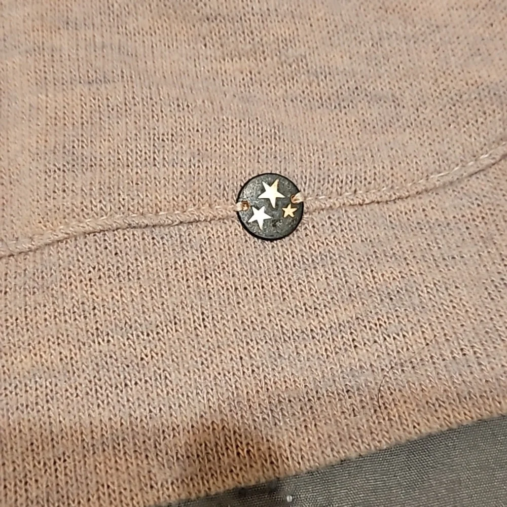 William Rast Top - Picture 13 of 16